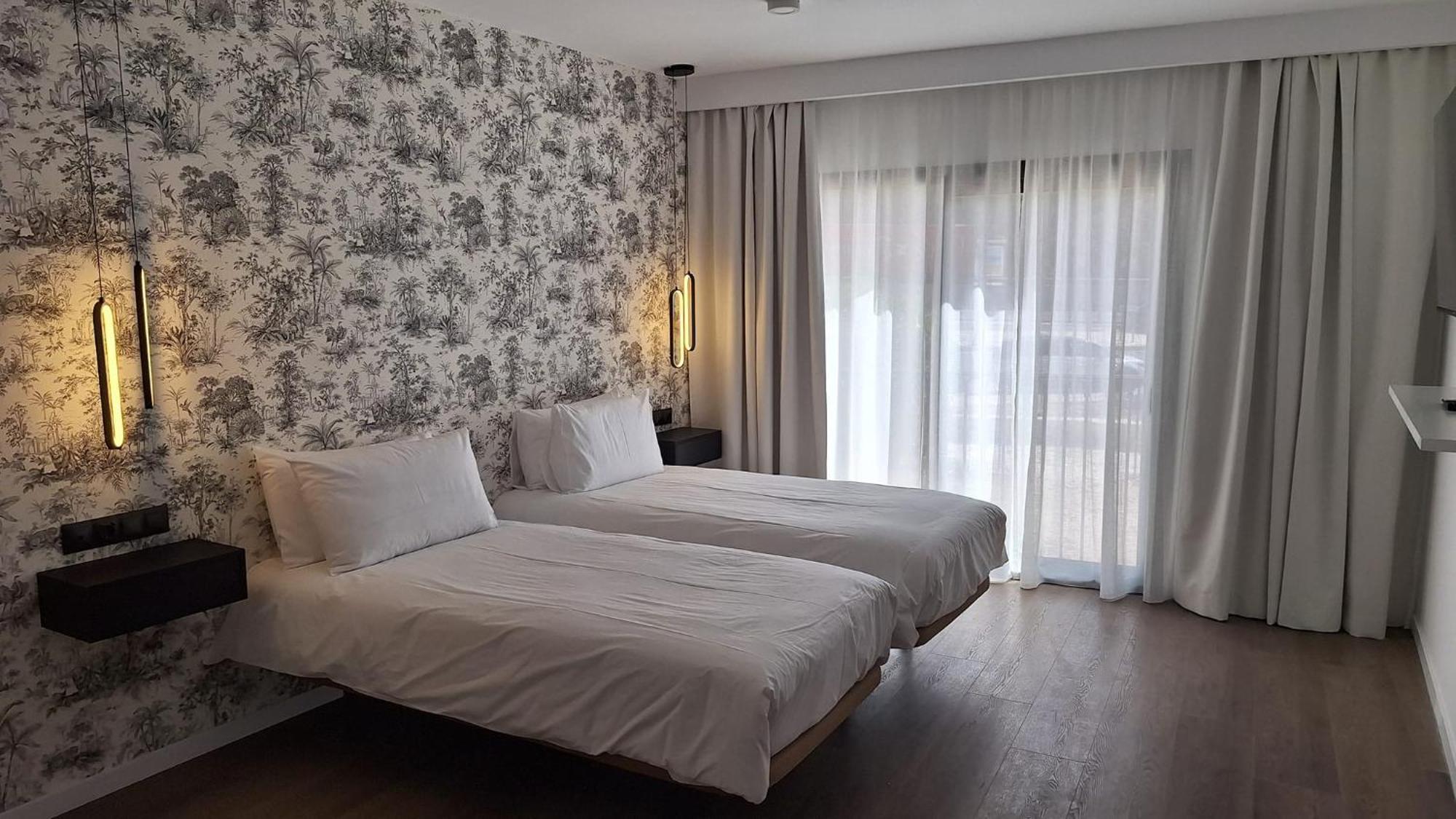 The Orange House Boutique Hotel And Upstairs Rooftop Bar Center Of La Cala De Mijas 100M From The Beach Zimmer foto